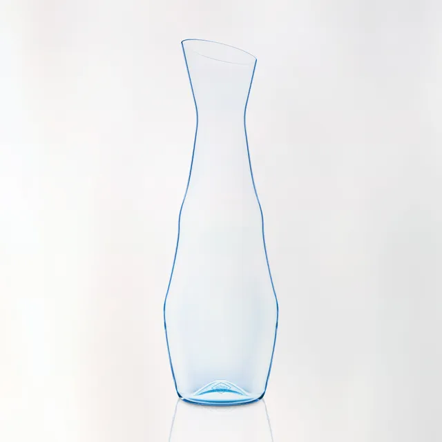 josephinenh-tte-josephine-n-9-alpine-light-limited-edition-mundgeblasene-karaffe image 1